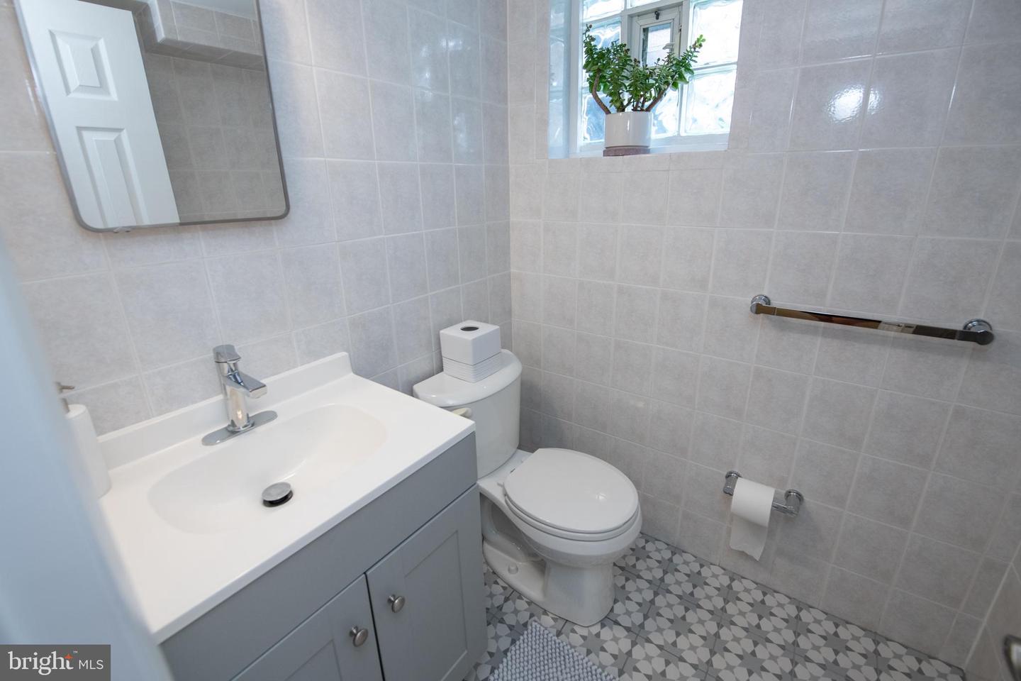 7705 Dorcas St Property Photo 15