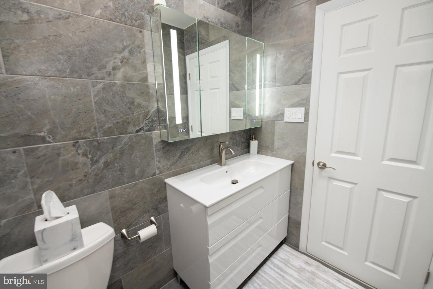 7705 Dorcas St Property Photo 19