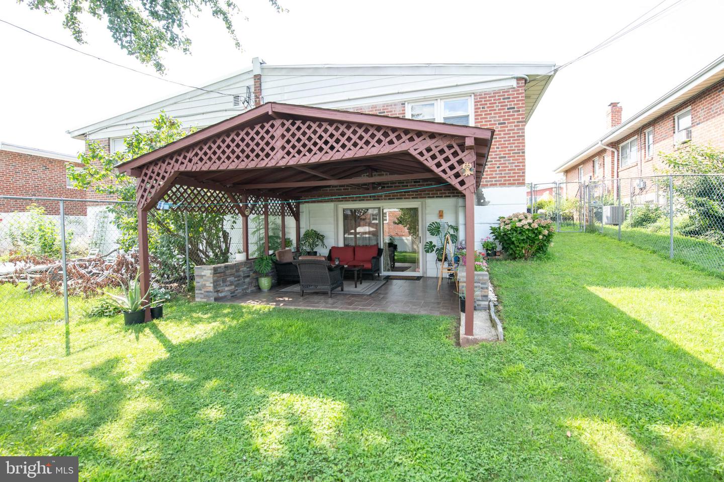 7705 Dorcas St Property Photo 41
