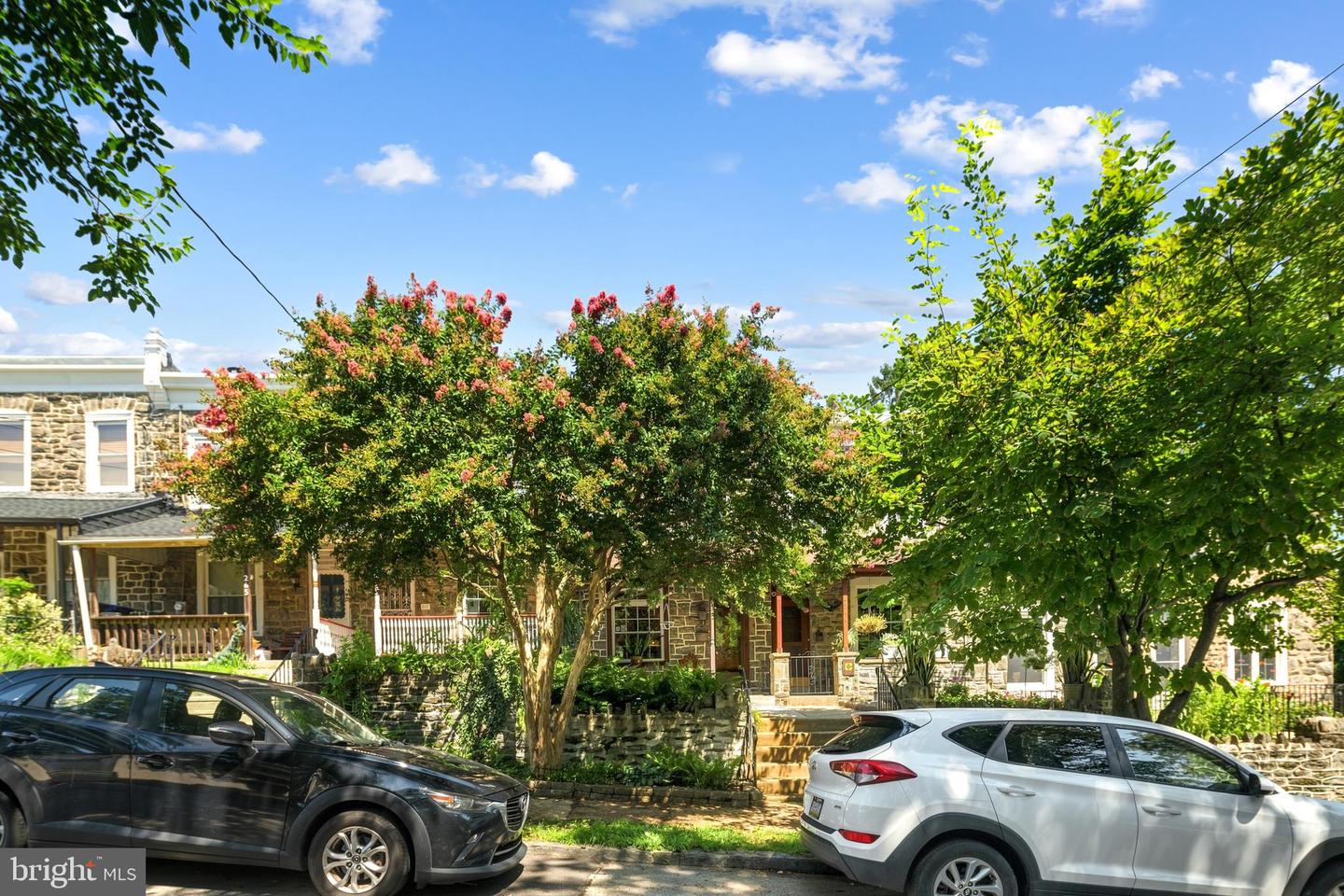 269 Lauriston St Property Photo 28