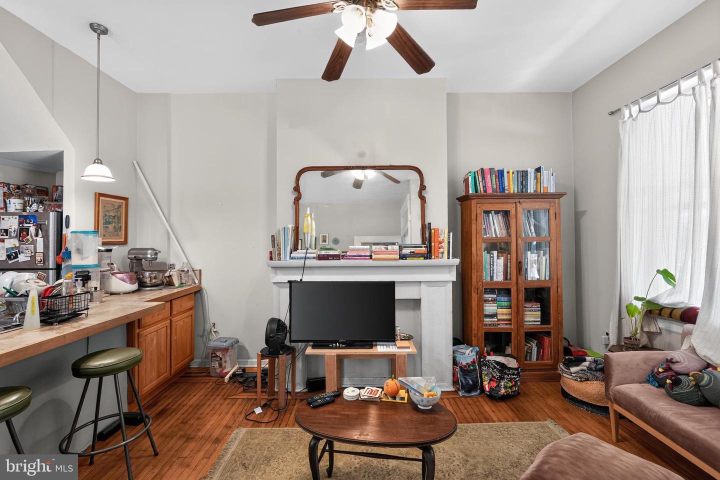 4949 Hazel Ave Property Photo 4