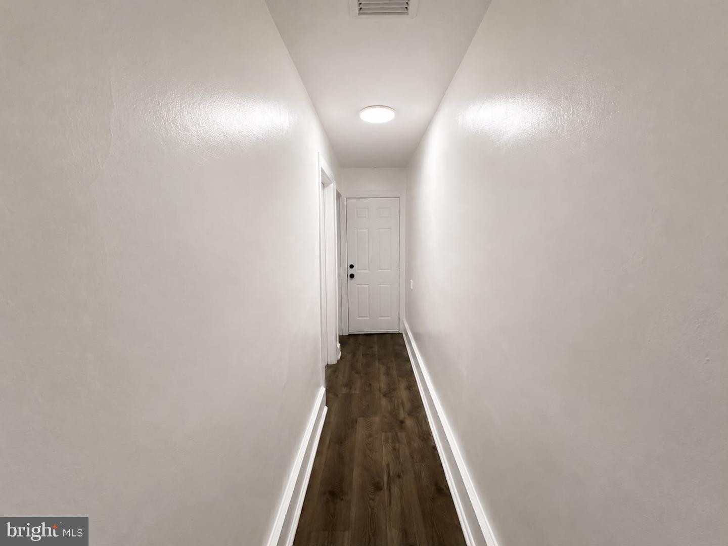 2022 W Ontario St #2 Property Photo 11