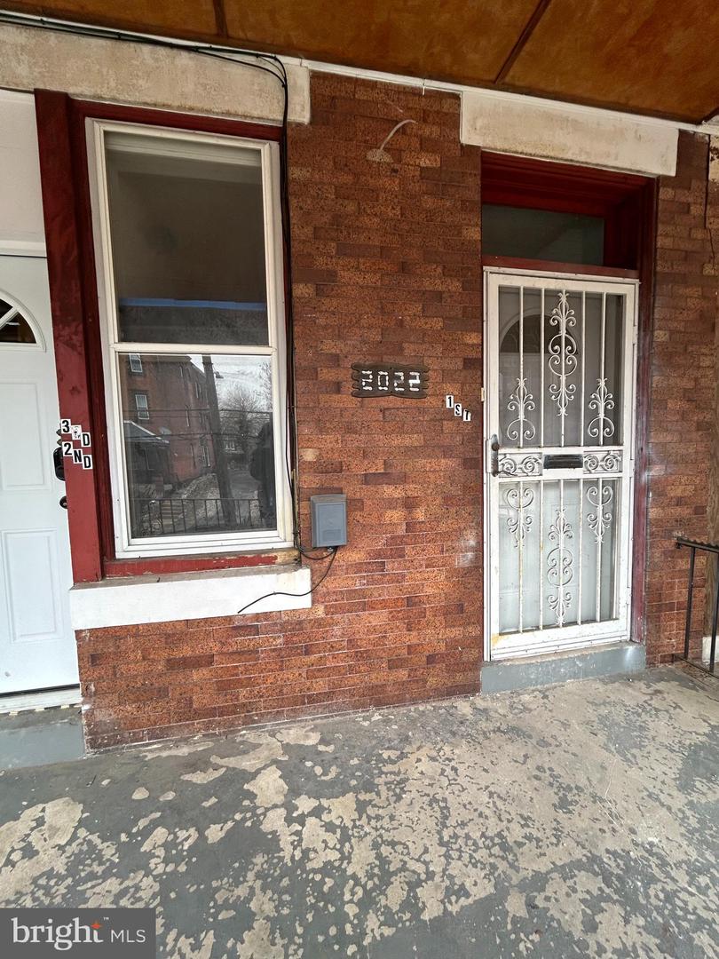 2022 W Ontario St #2 Property Photo 12