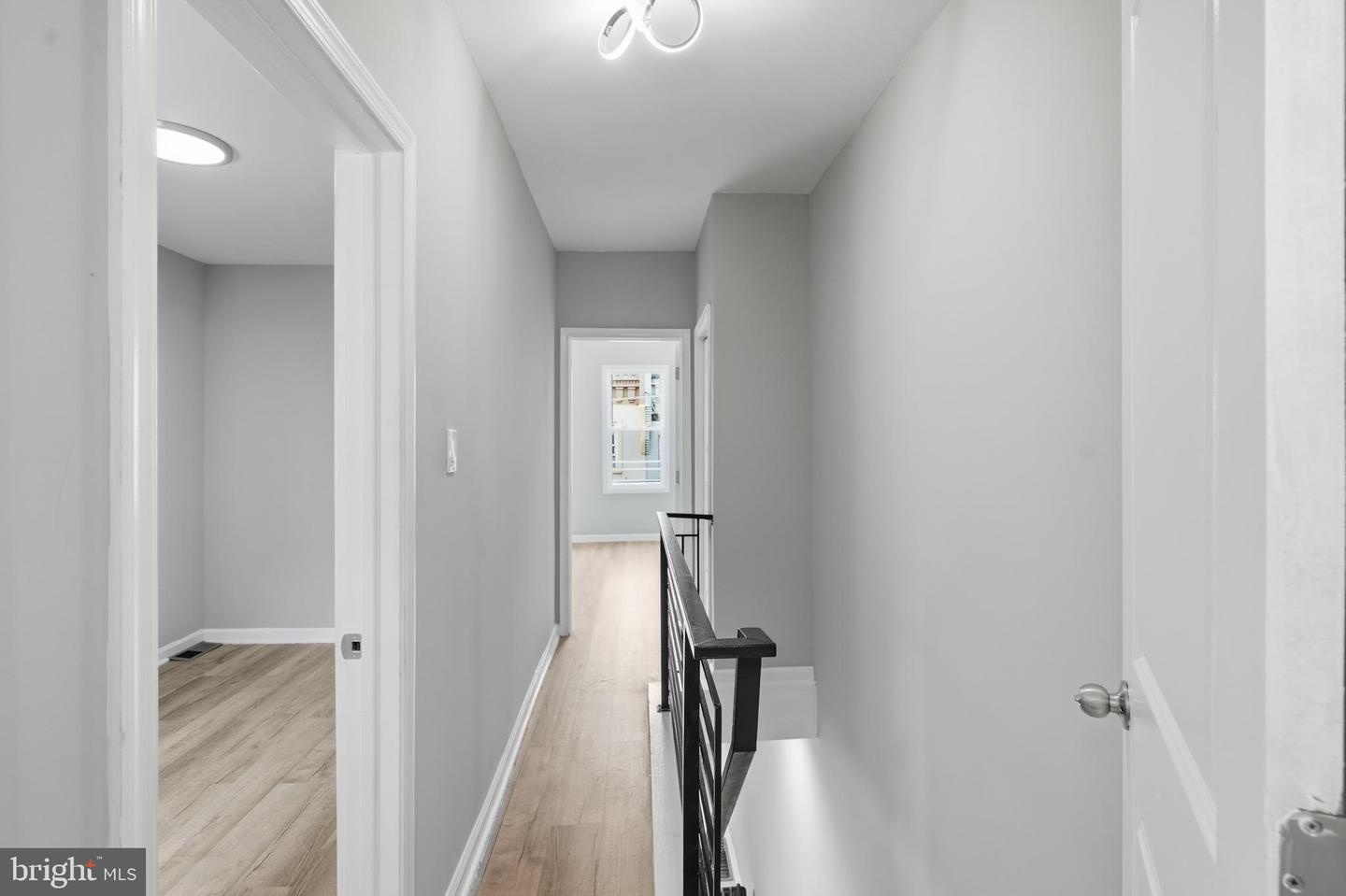1743 N Stillman St Property Photo 26