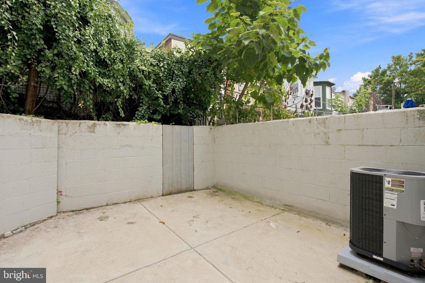 1743 N Stillman St Property Photo 27