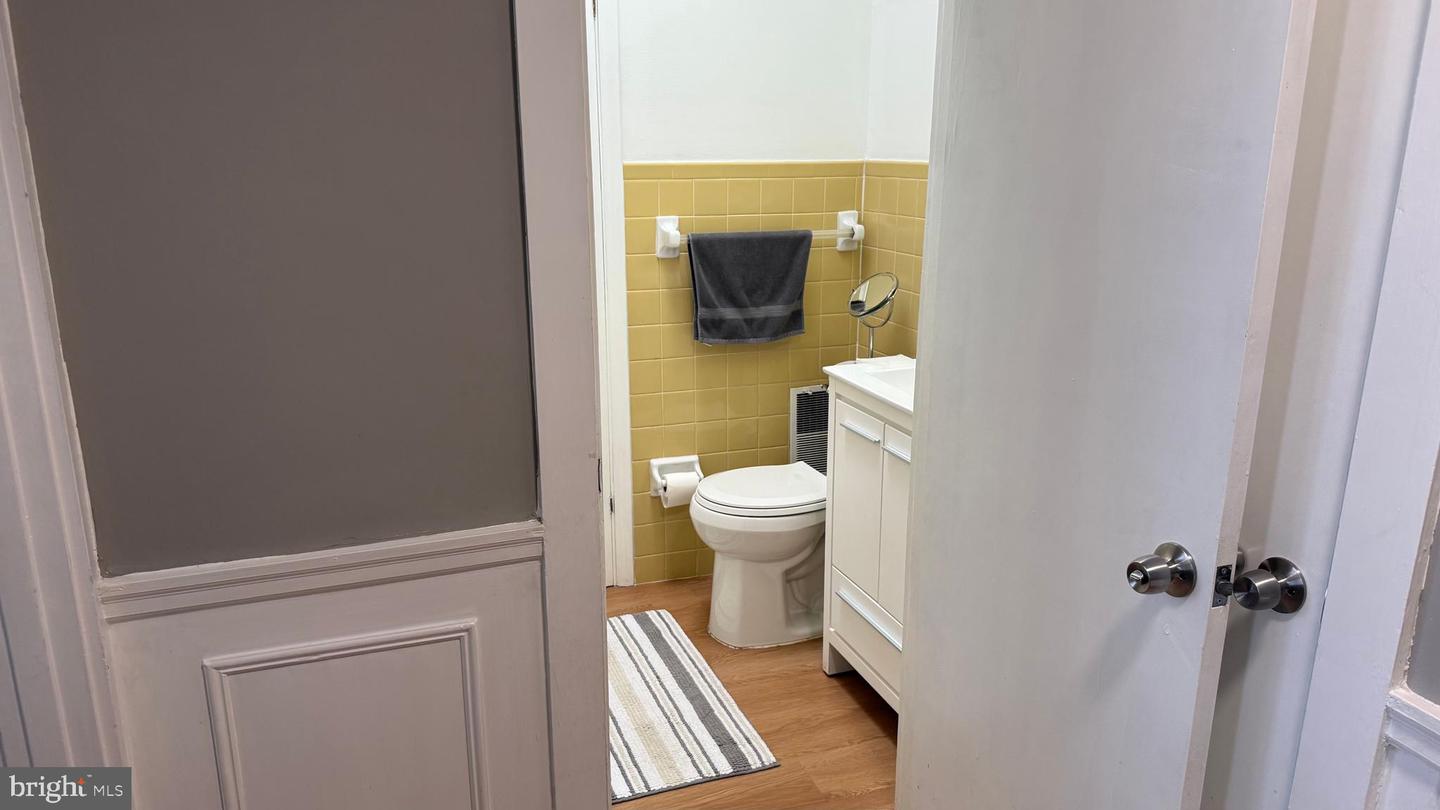 2711 S Alder St Property Photo 19