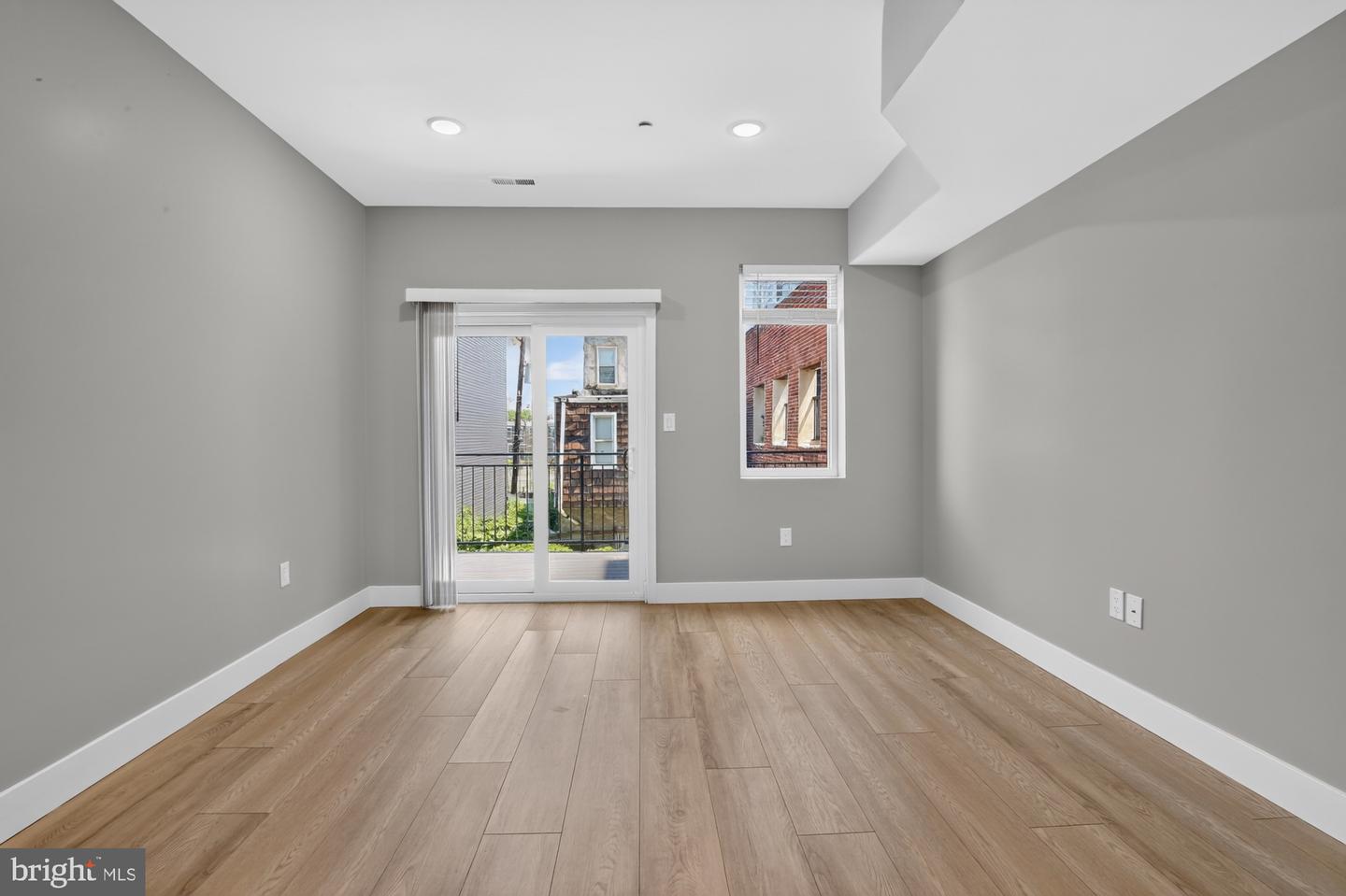 1843 E Hazzard St #2 Property Photo 6