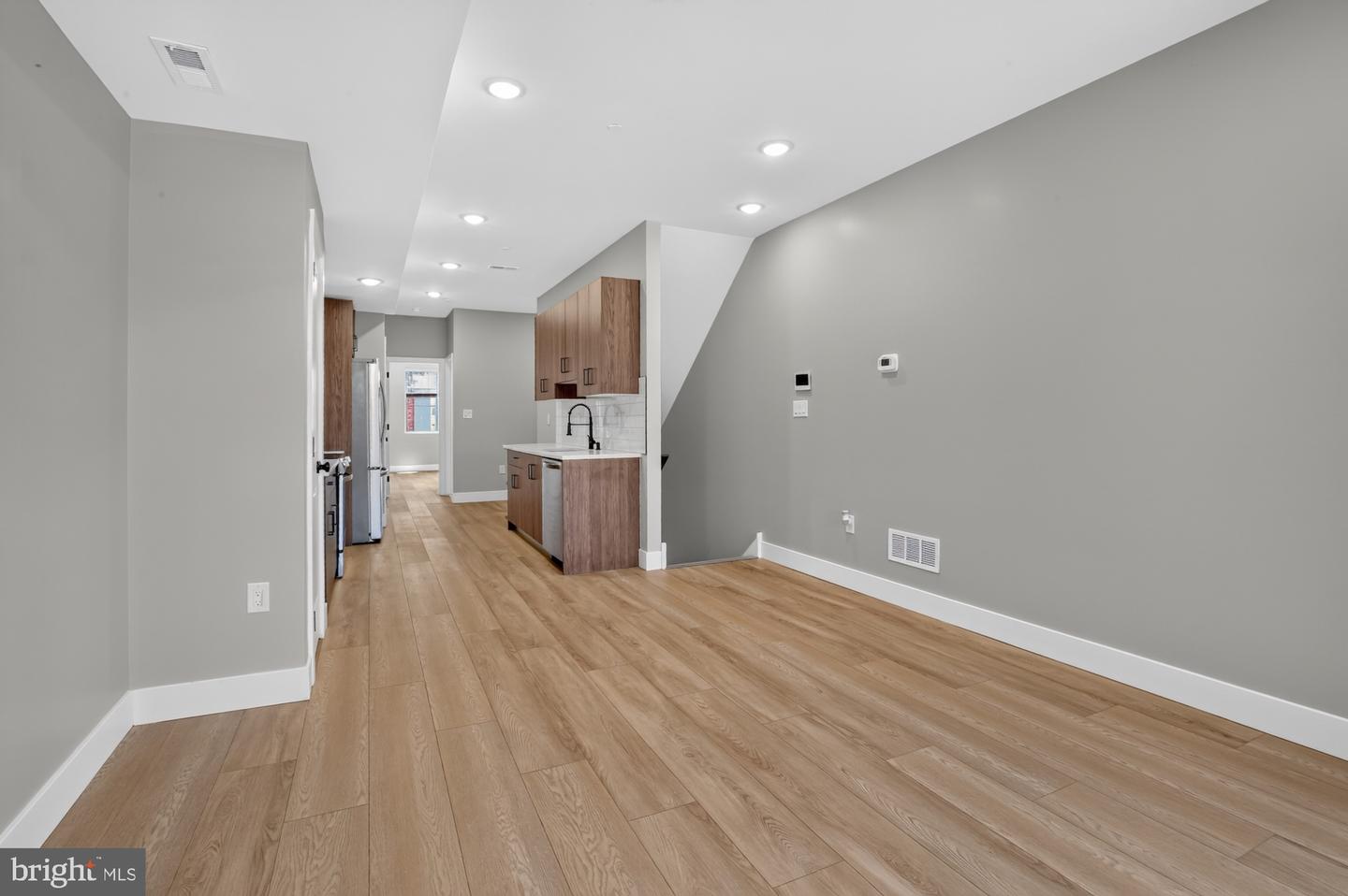 1843 E Hazzard St #2 Property Photo 9