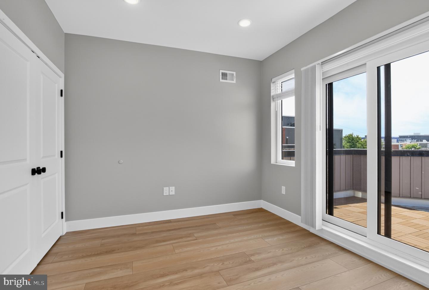 1843 E Hazzard St #2 Property Photo 30