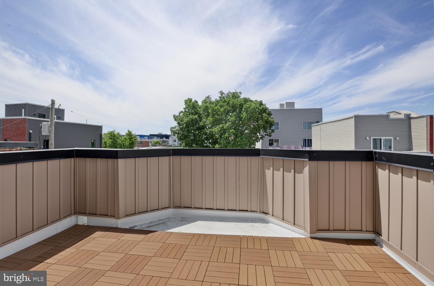 1843 E Hazzard St #2 Property Photo 32