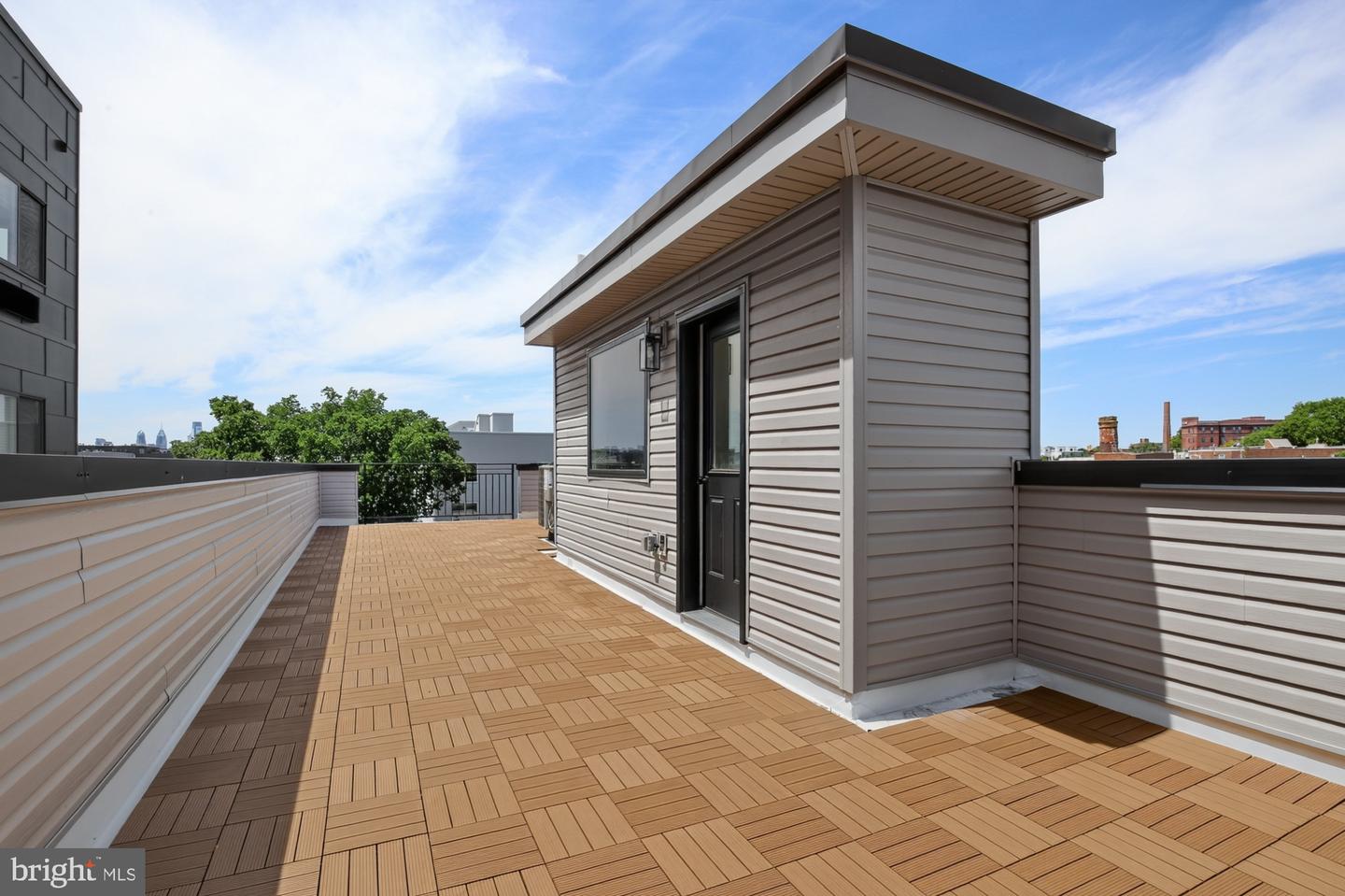 1843 E Hazzard St #2 Property Photo 36