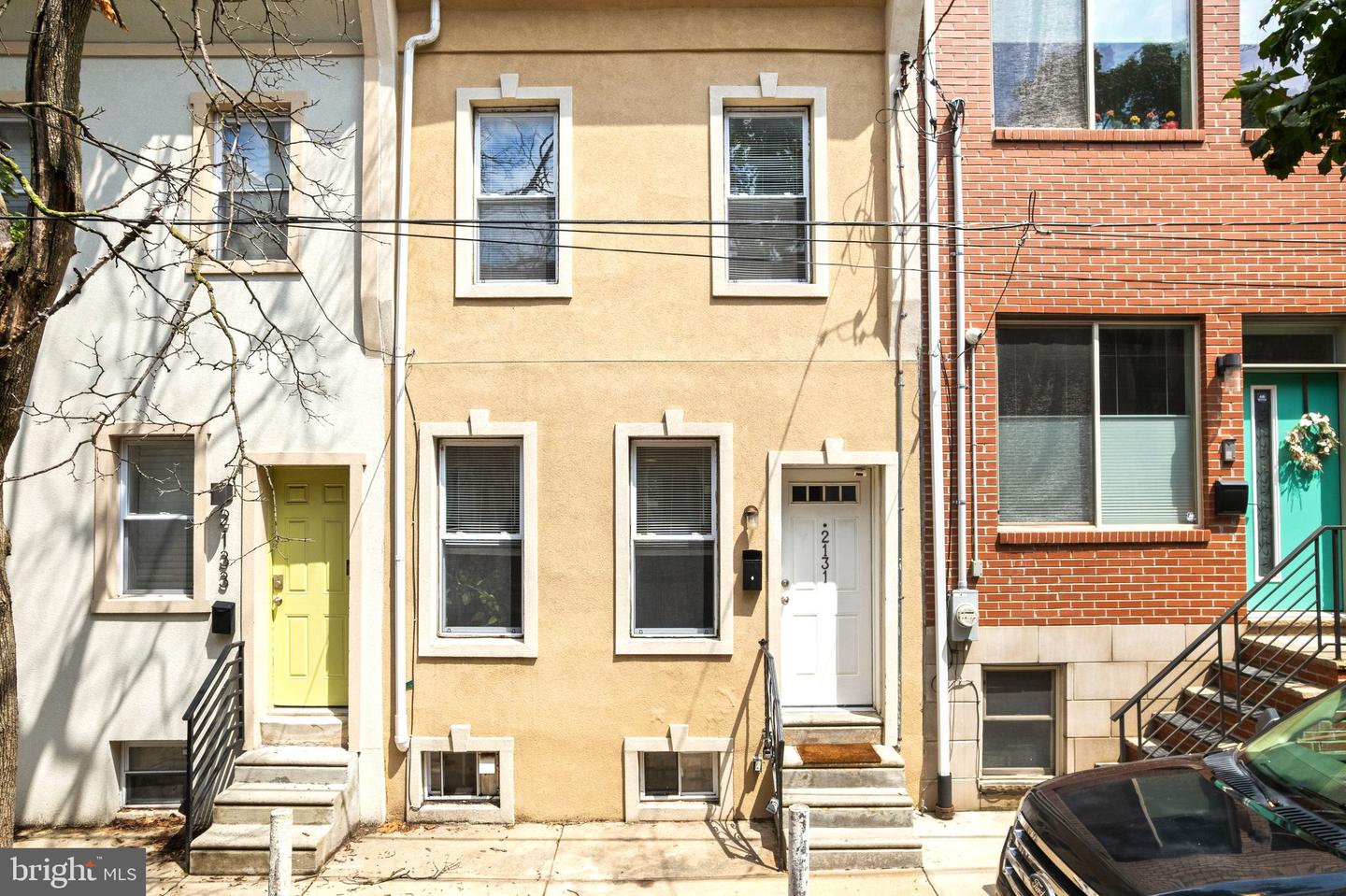 2131 Titan St Property Photo 1