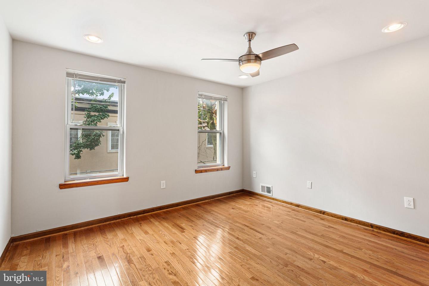 2131 Titan St Property Photo 16