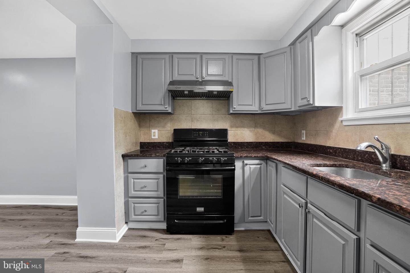 1419 S Carlisle St Property Photo 18