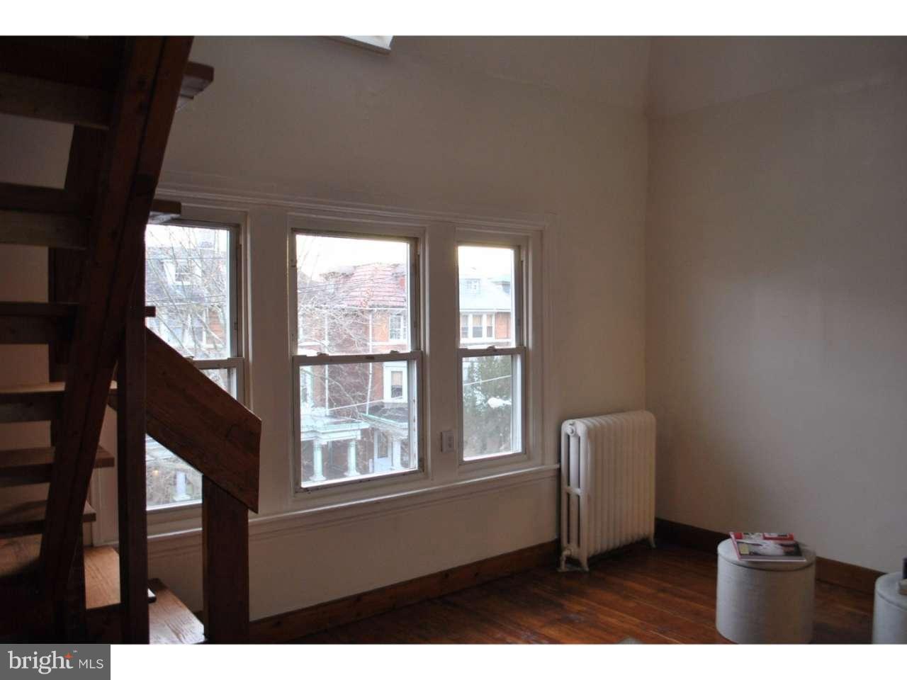 5027 Pine St #3rd Fl Property Photo 8