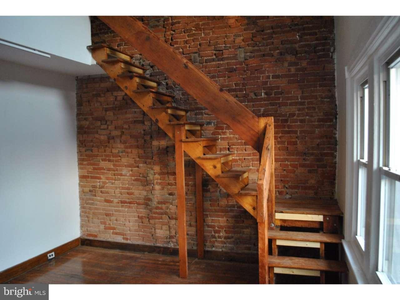 5027 Pine St #3rd Fl Property Photo 12