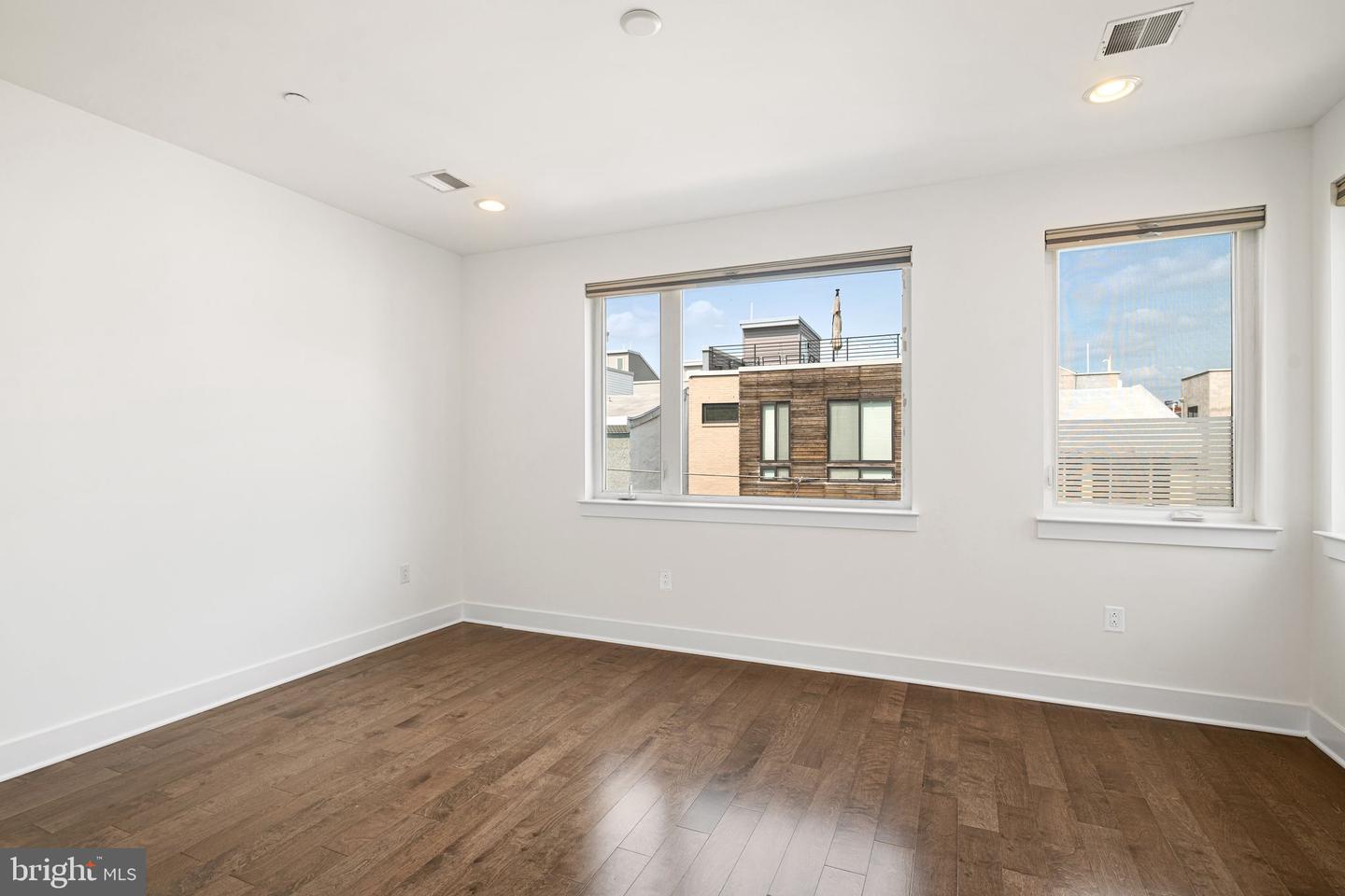 1349 N Hancock St Property Photo 21