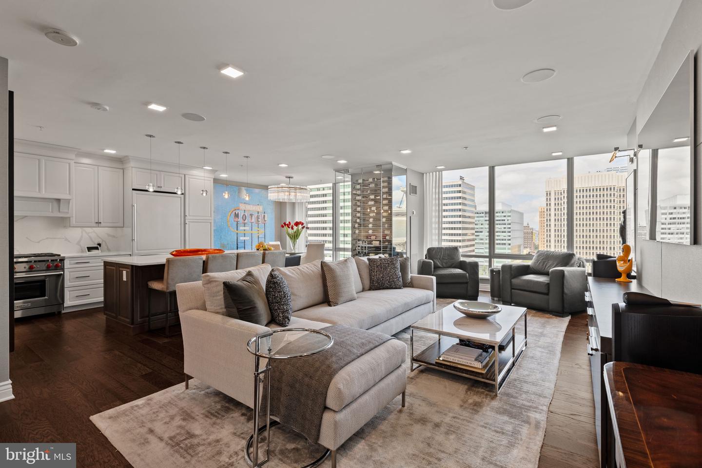 1414 S Penn Sq #15dc Property Photo 15