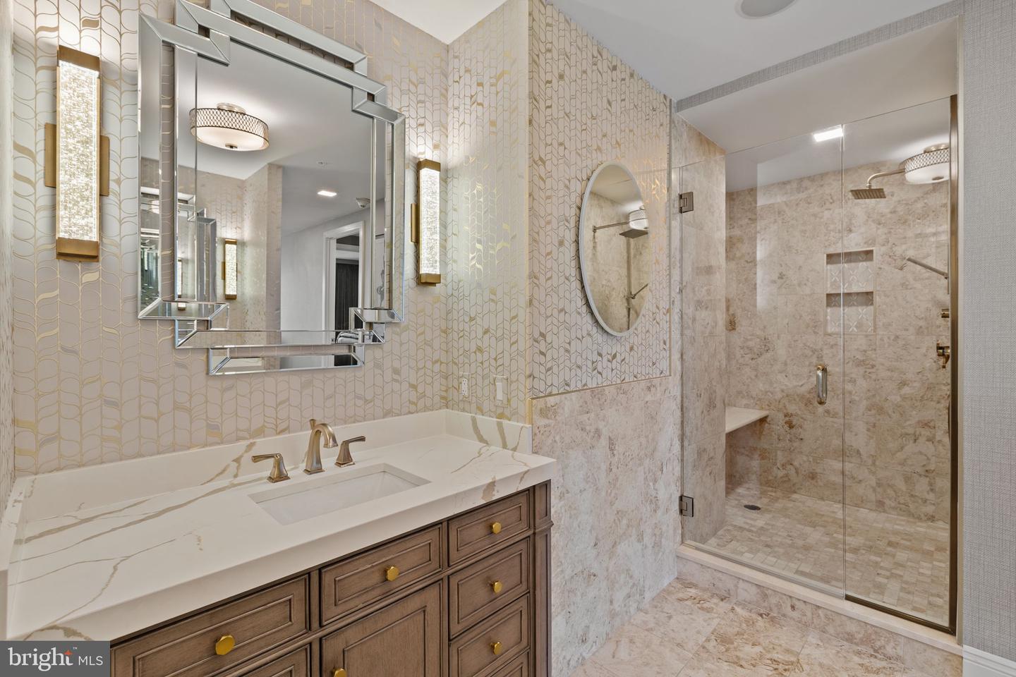 1414 S Penn Sq #15dc Property Photo 30