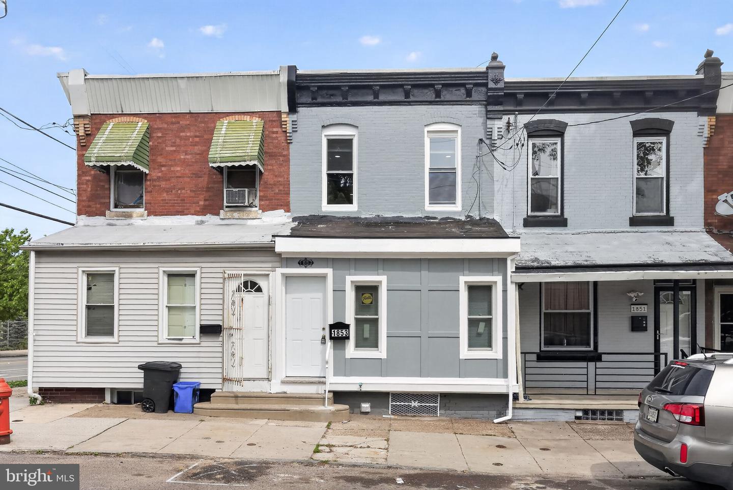 1853 W Juniata St Property Photo 1