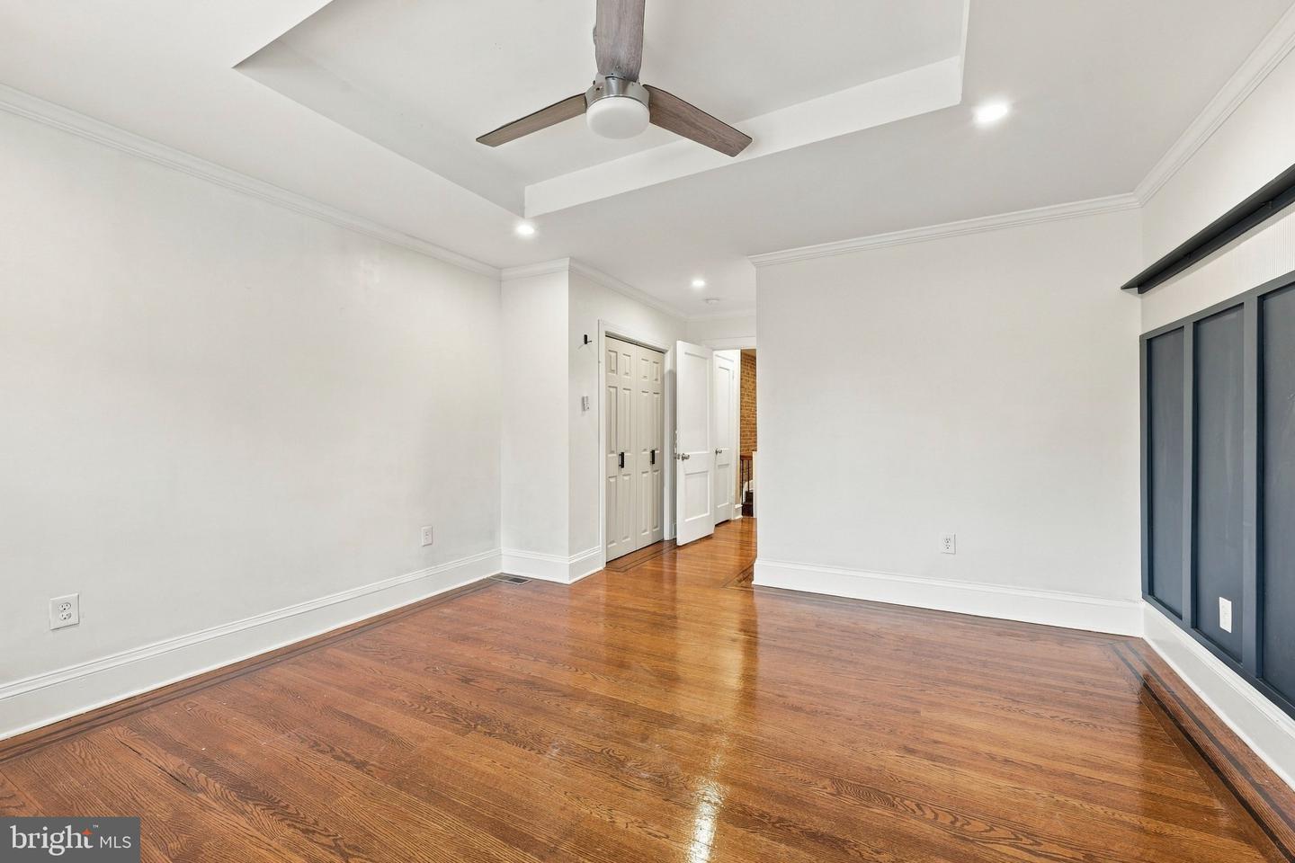 420 S 49th St Property Photo 16