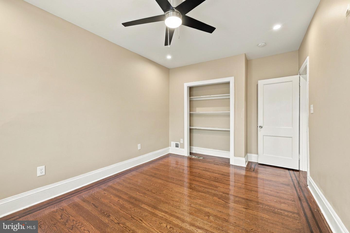 420 S 49th St Property Photo 19