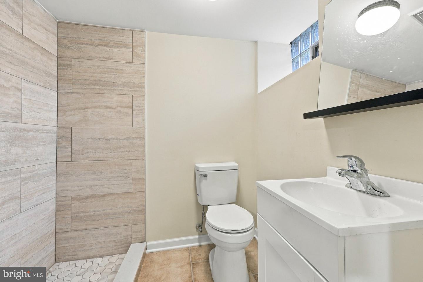 420 S 49th St Property Photo 26