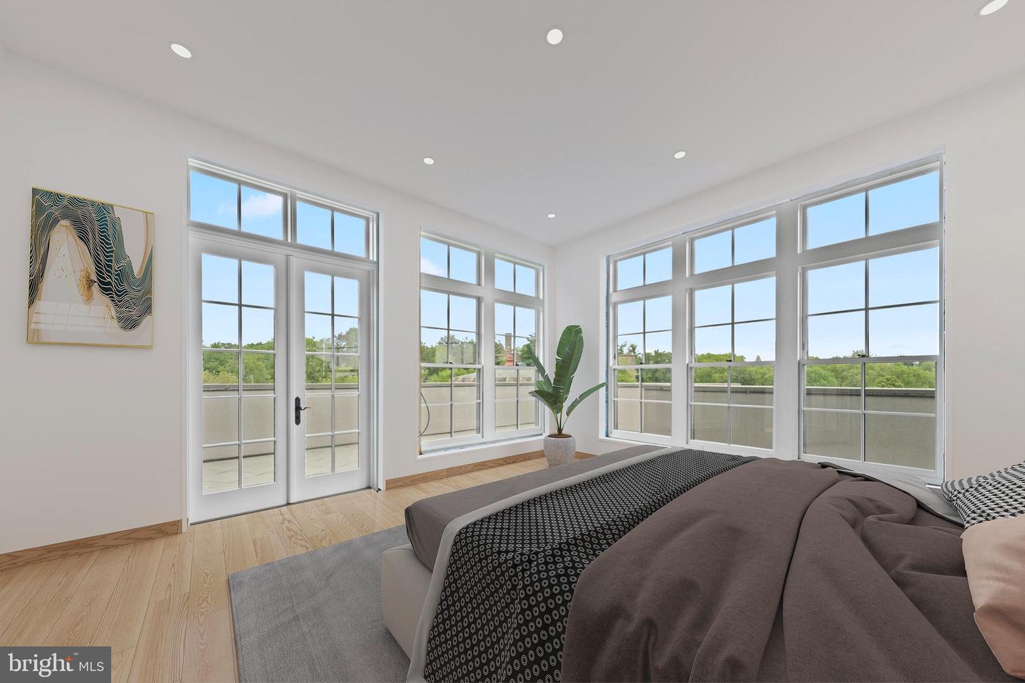 1 W Hartwell Ln #ph1 Property Photo 16