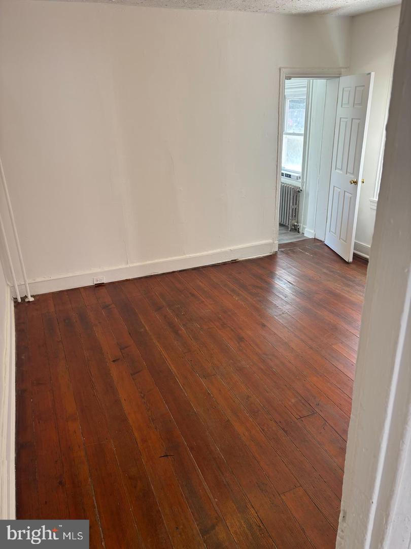 1225 N Randolph St Property Photo 5