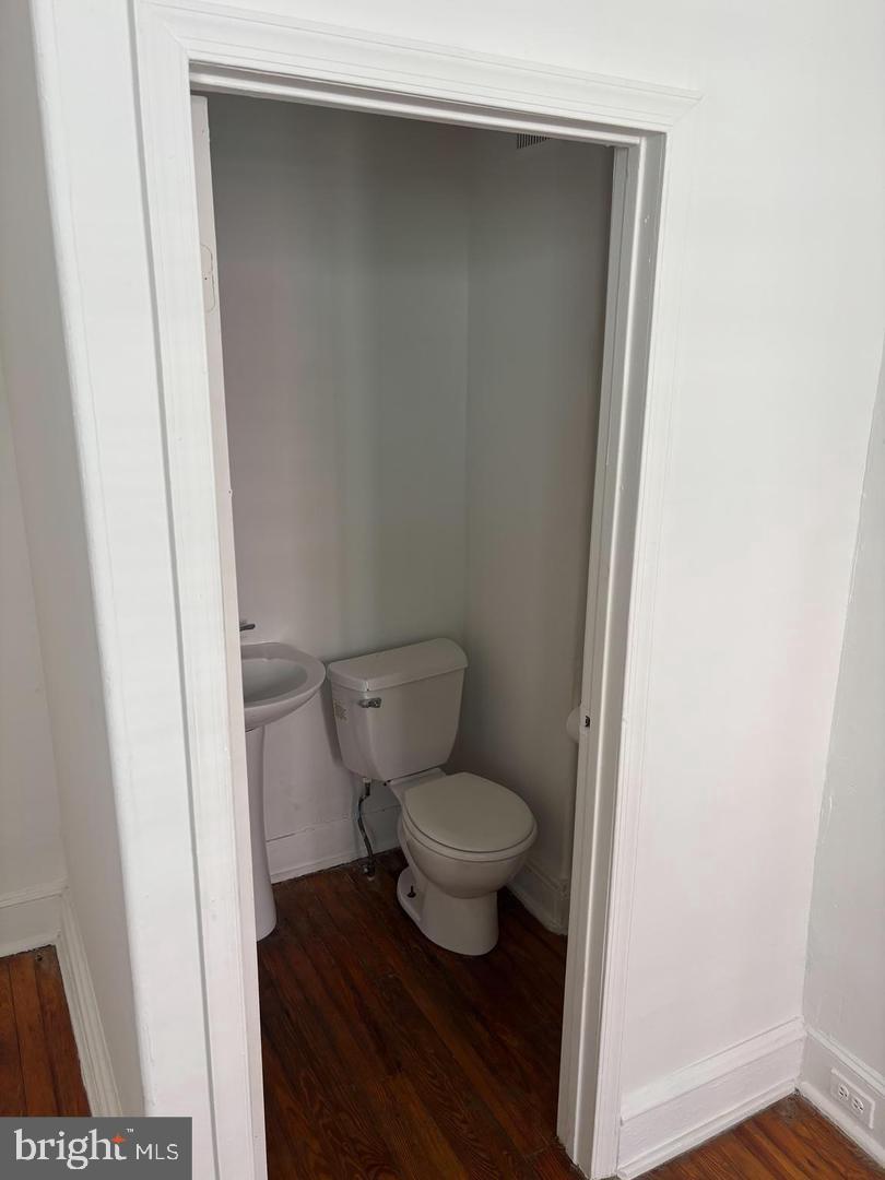 1225 N Randolph St Property Photo 6