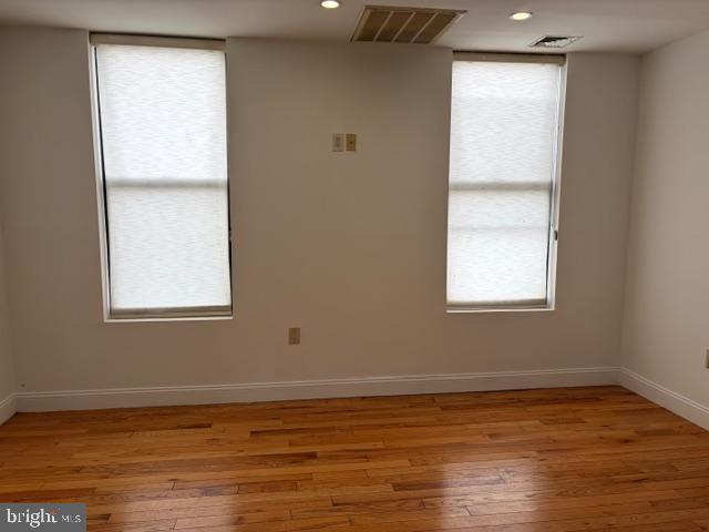 2908 Ridge Ave #3rd Floor Property Photo 7