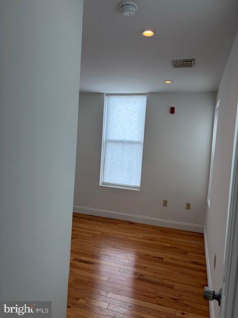 2908 Ridge Ave #3rd Floor Property Photo 8