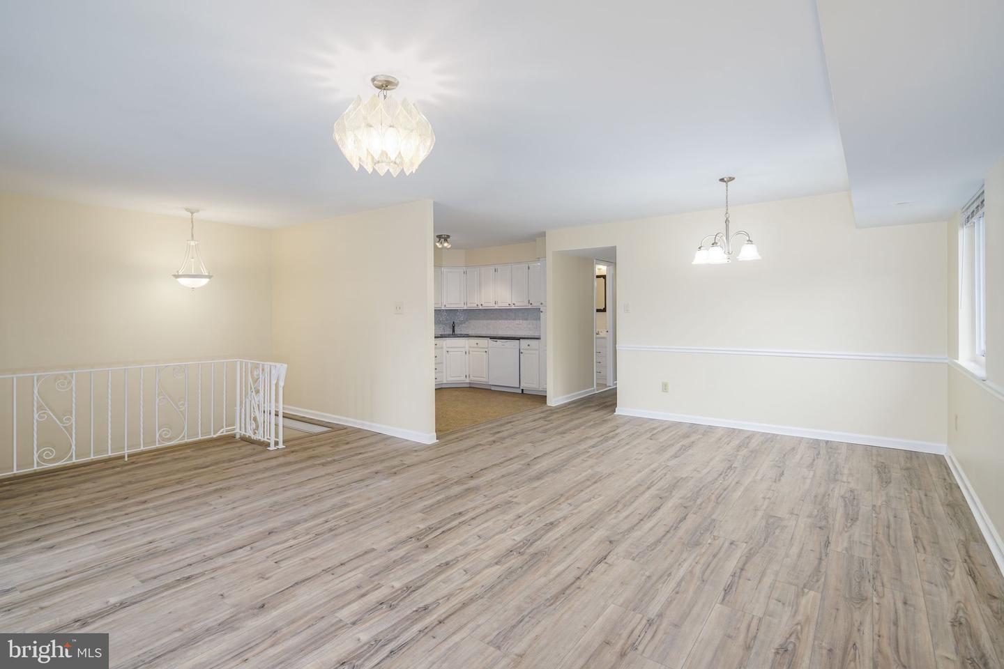 9505 Northeast Ave #b Property Photo 10