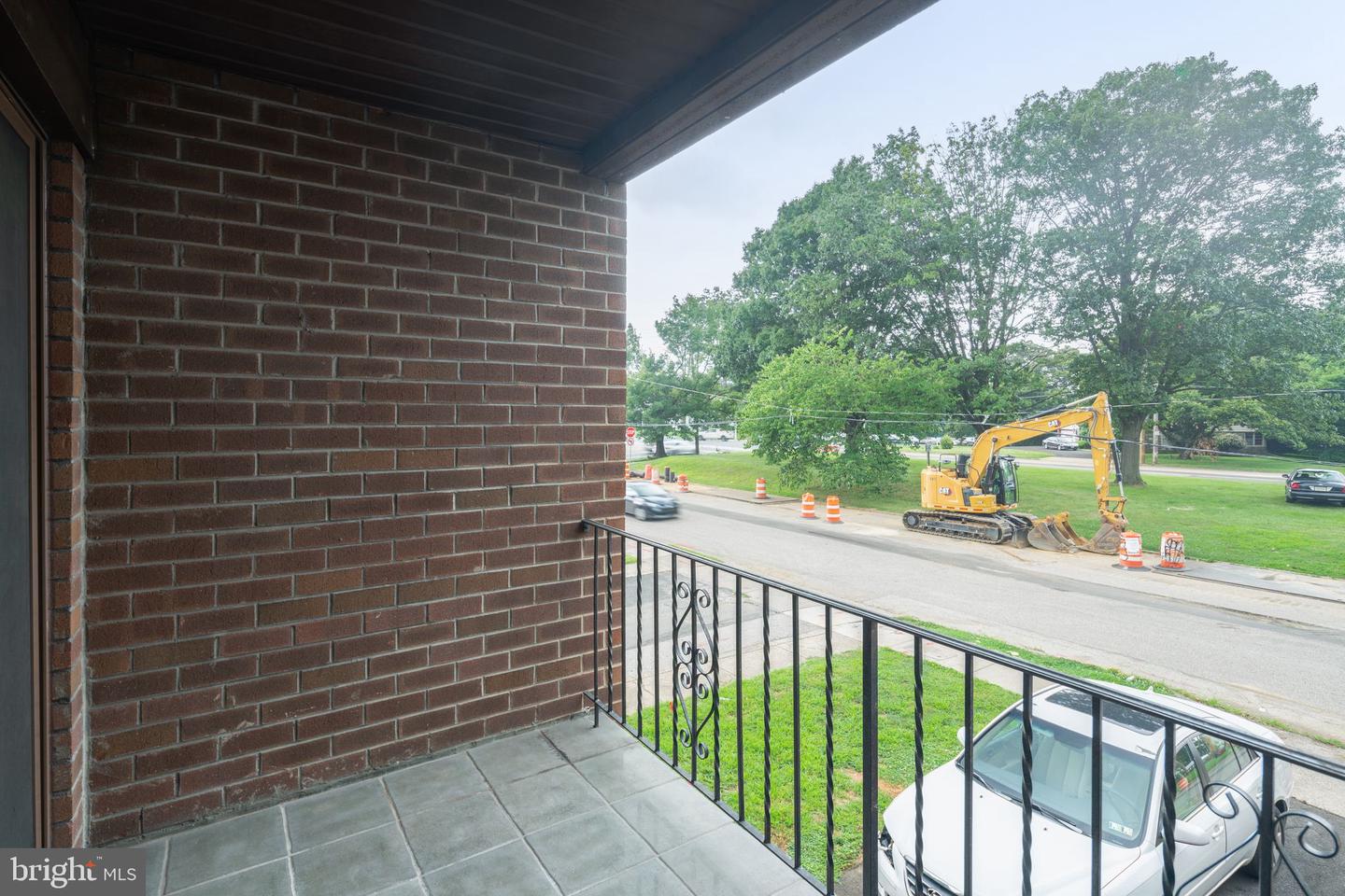 9505 Northeast Ave #b Property Photo 15