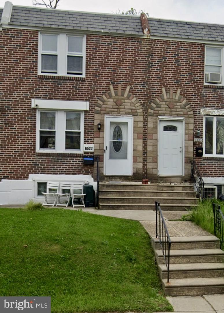 6527 TULIP ST Property Photo 1