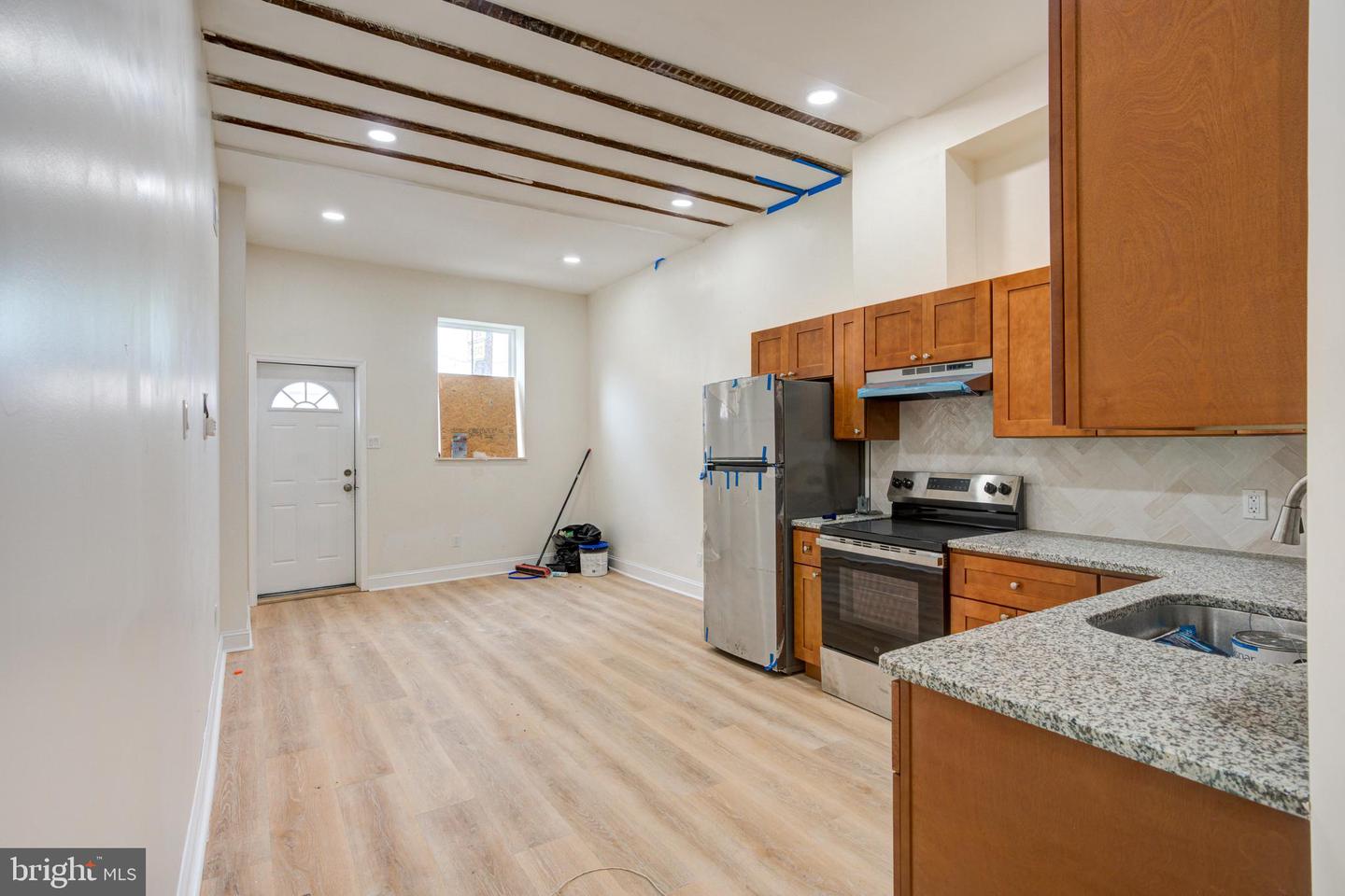 3561 Frankford Ave Property Photo 2