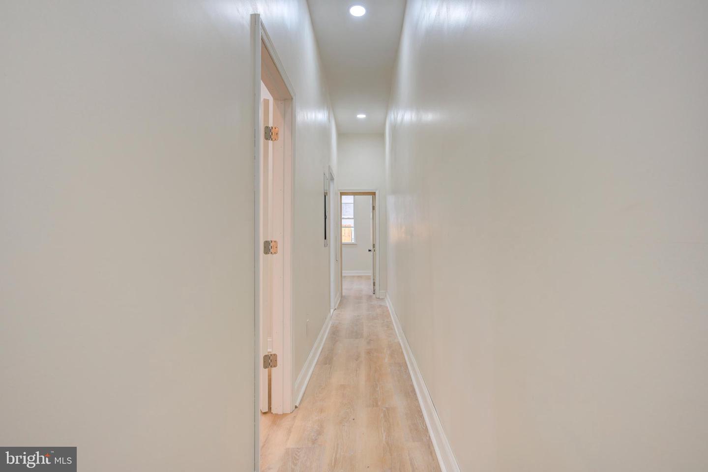 3561 Frankford Ave Property Photo 3