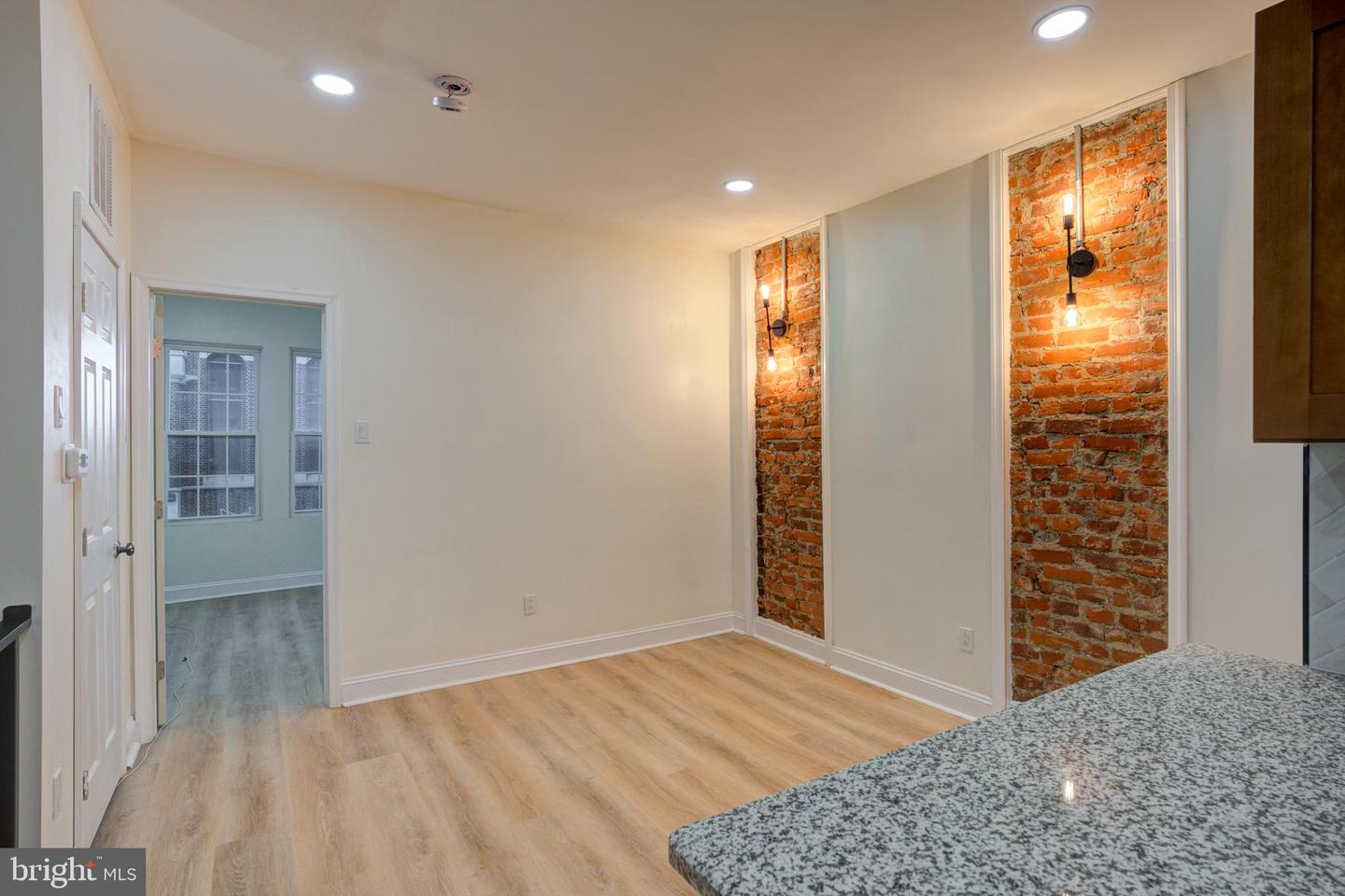 3561 Frankford Ave Property Photo 17