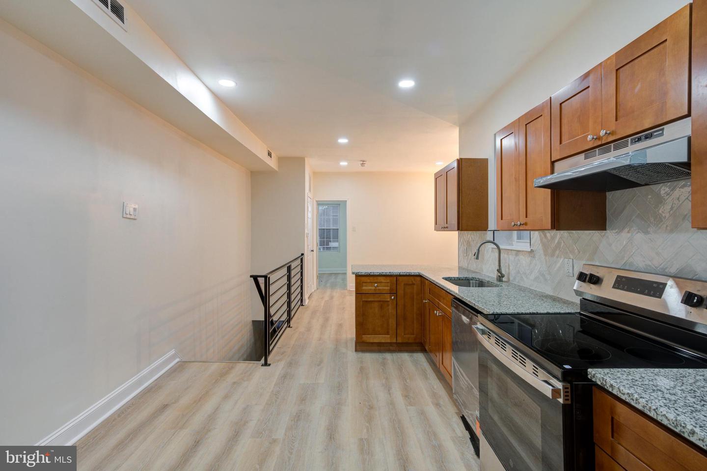 3561 Frankford Ave Property Photo 21