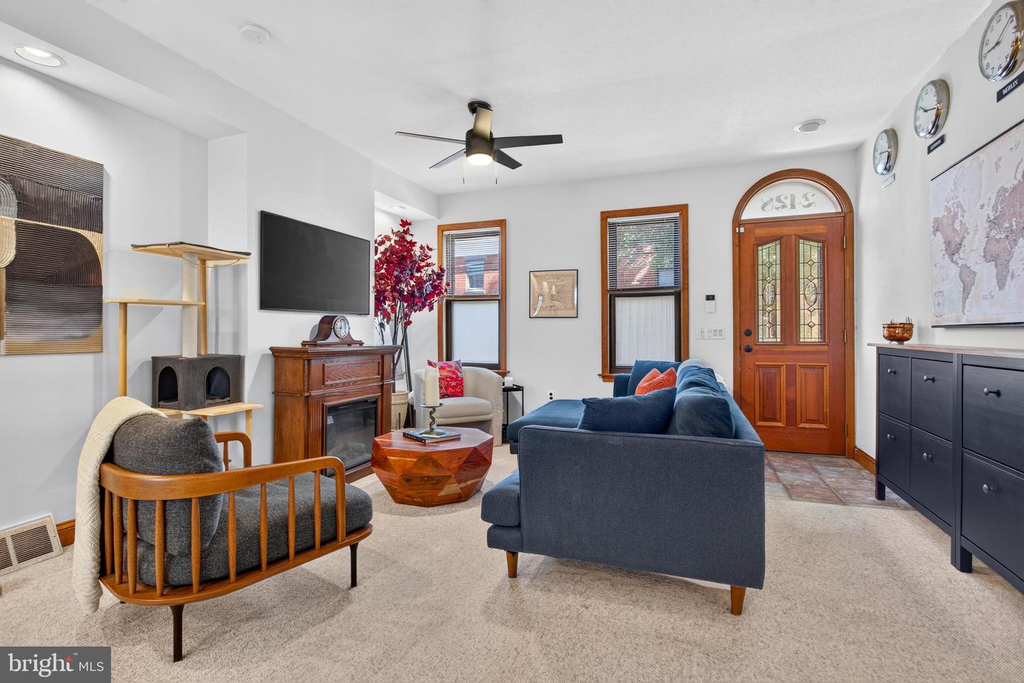 2428 Gaul St Property Photo 2