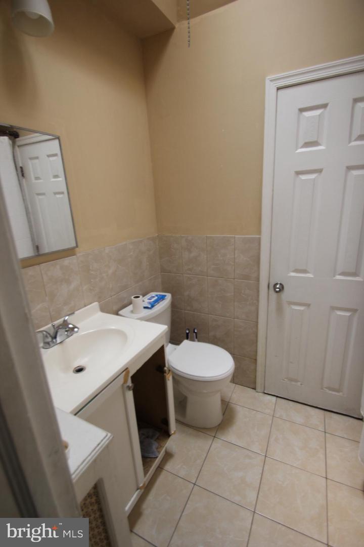 6433 Ditman St Property Photo 11