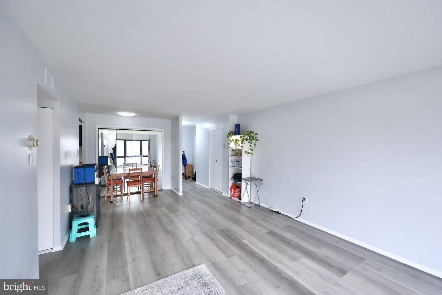 7600 E Roosevelt Blvd #906 Property Photo 19