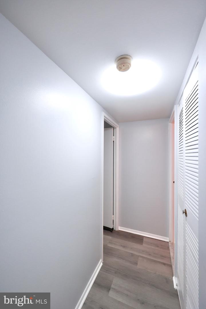 7600 E Roosevelt Blvd #906 Property Photo 30
