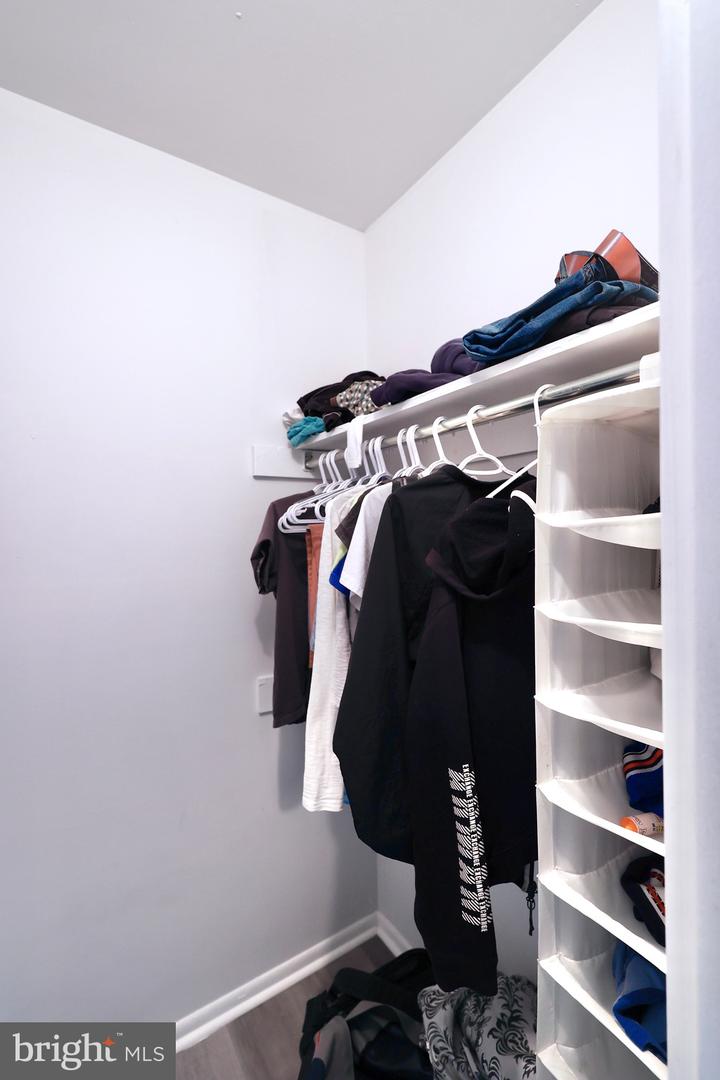 7600 E Roosevelt Blvd #906 Property Photo 32