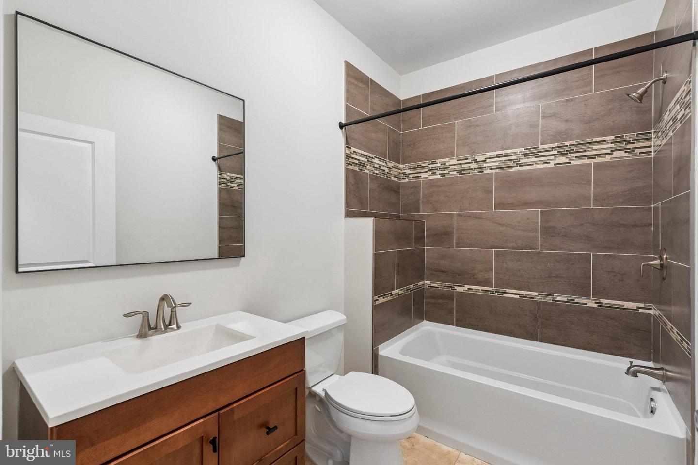 1211 Mount Vernon St #1 Property Photo 20