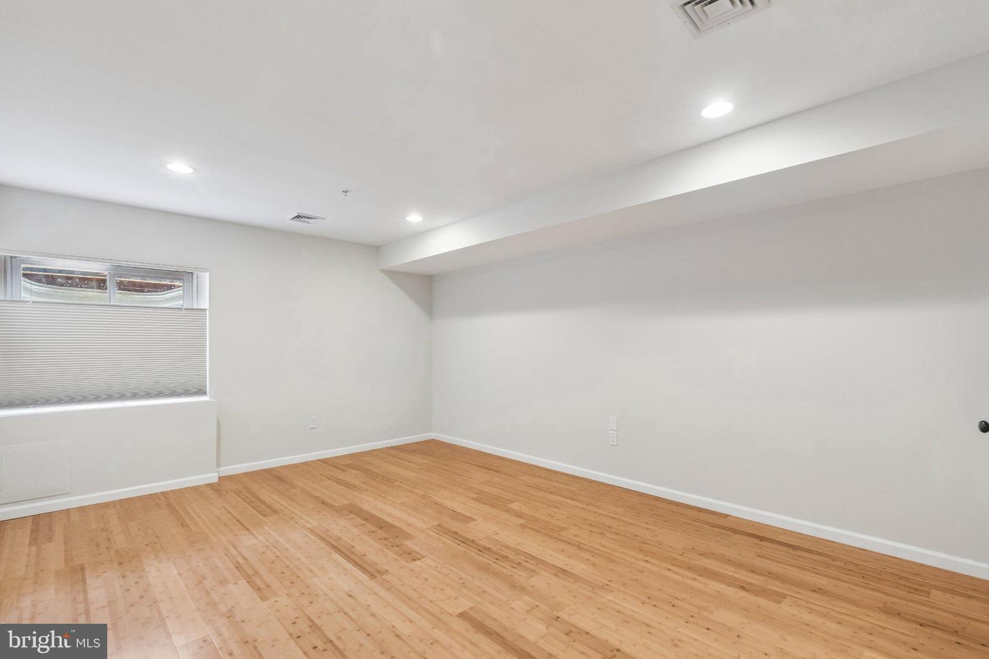 1211 Mount Vernon St #1 Property Photo 24