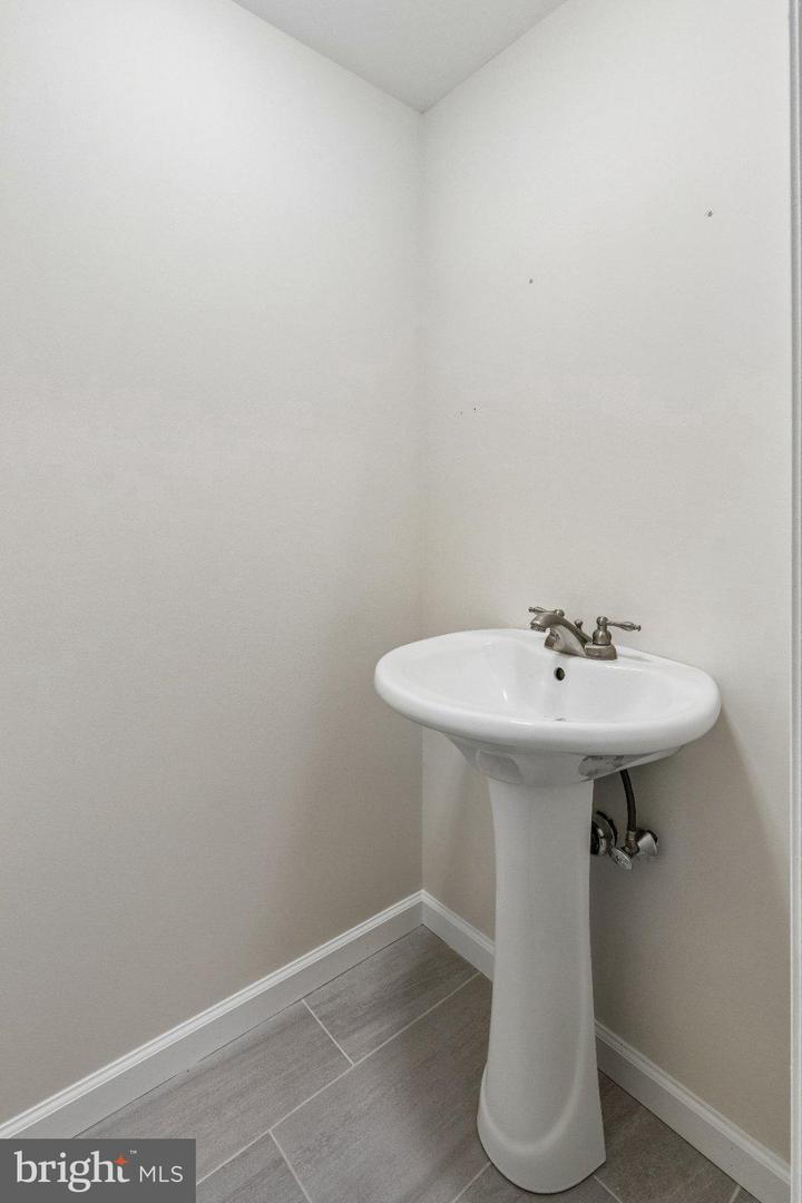 1211 Mount Vernon St #1 Property Photo 28