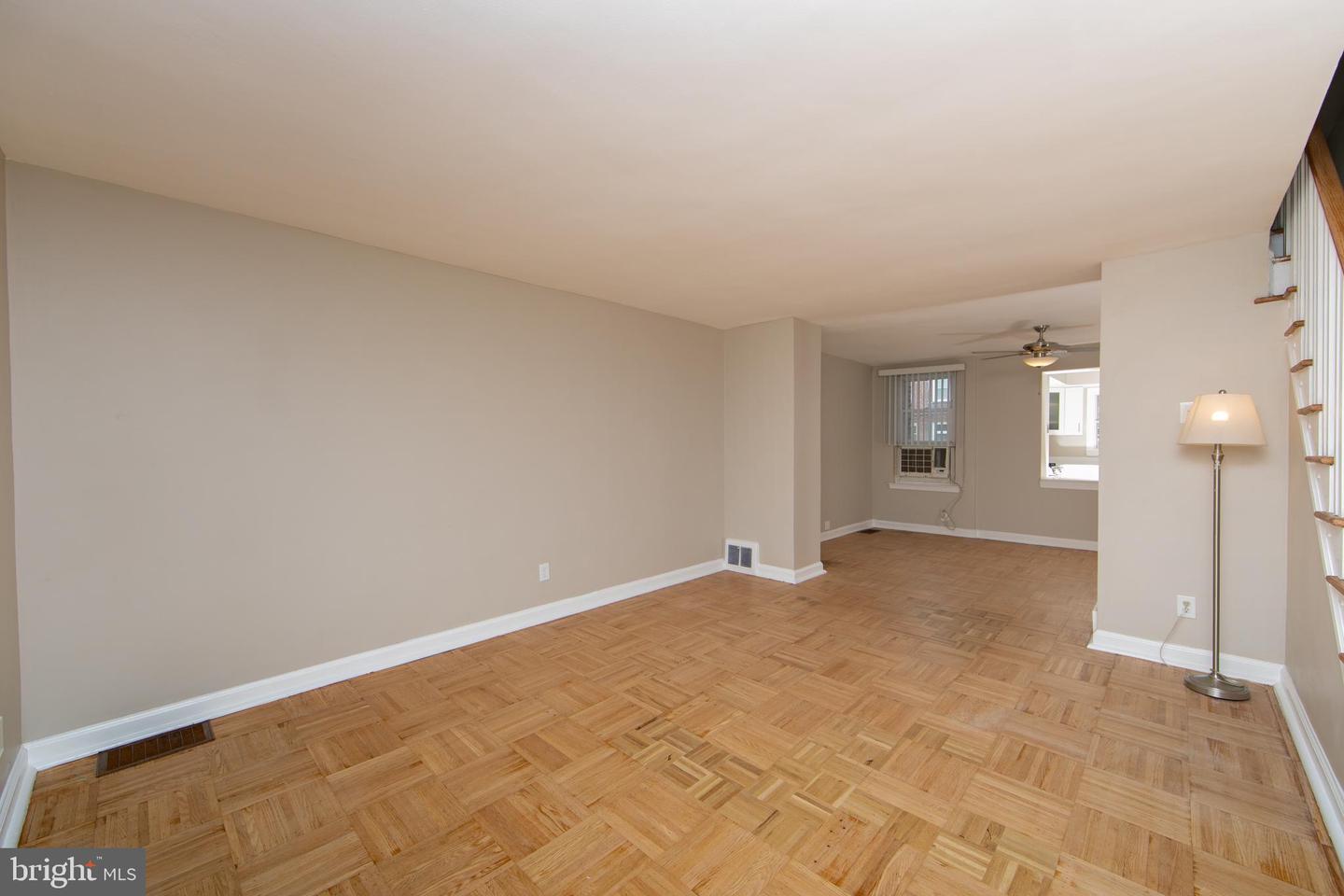 3506 Ashville St Property Photo 6