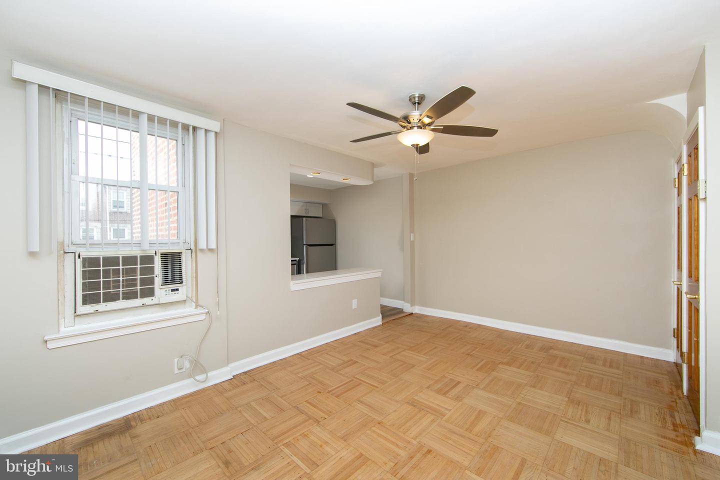 3506 Ashville St Property Photo 9