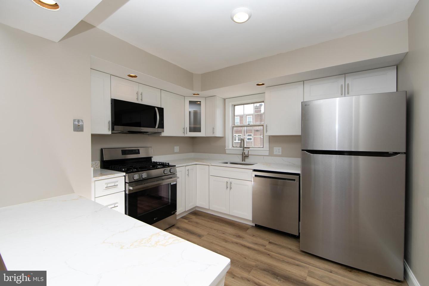3506 Ashville St Property Photo 12